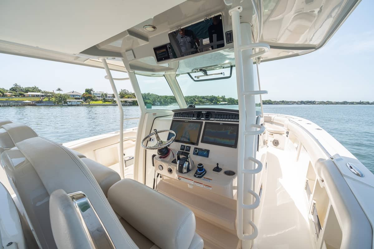 2021 Boston Whaler 380 Outrage "Worth the Tiempo" photo 30