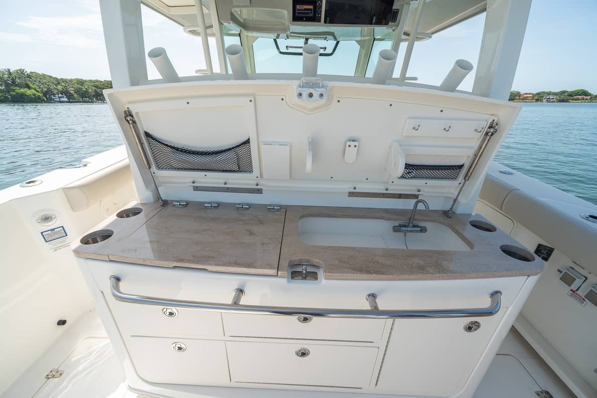 2021 Boston Whaler 380 Outrage "Worth the Tiempo" photo 28