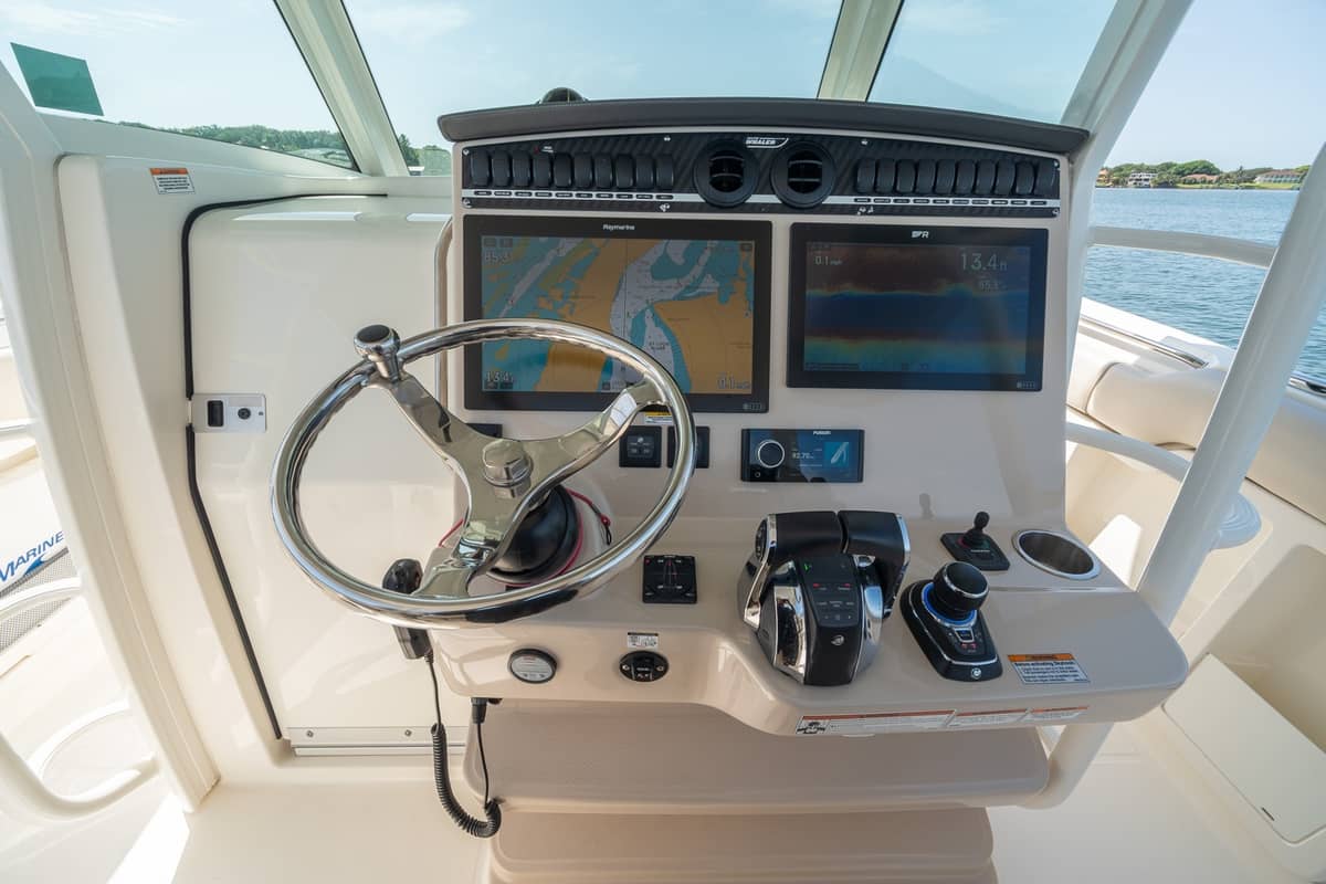 2021 Boston Whaler 380 Outrage "Worth the Tiempo" photo 33