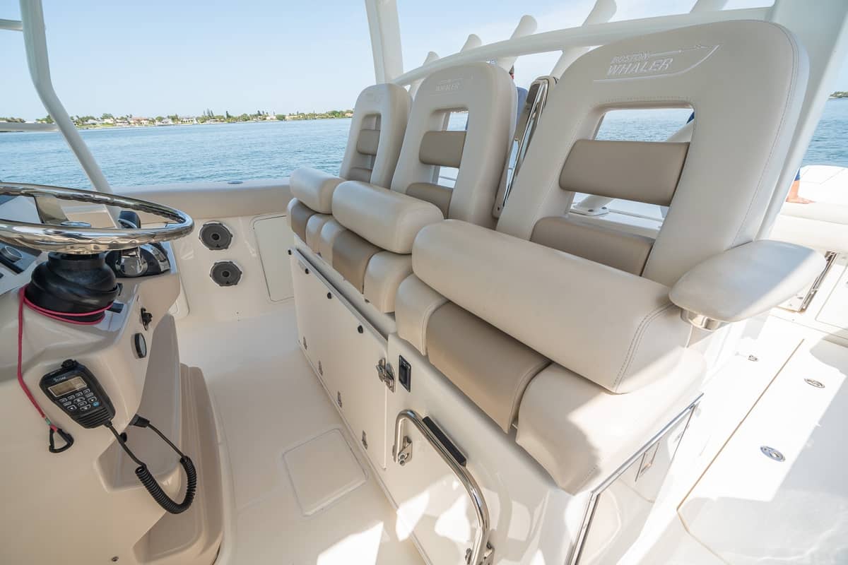 2021 Boston Whaler 380 Outrage "Worth the Tiempo" photo 34