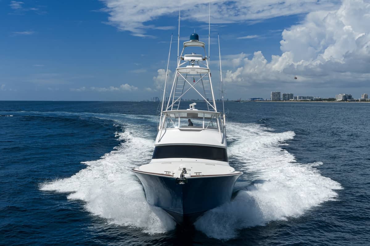 2002 Viking 61 Convertible "One Step Ahead" photo 25