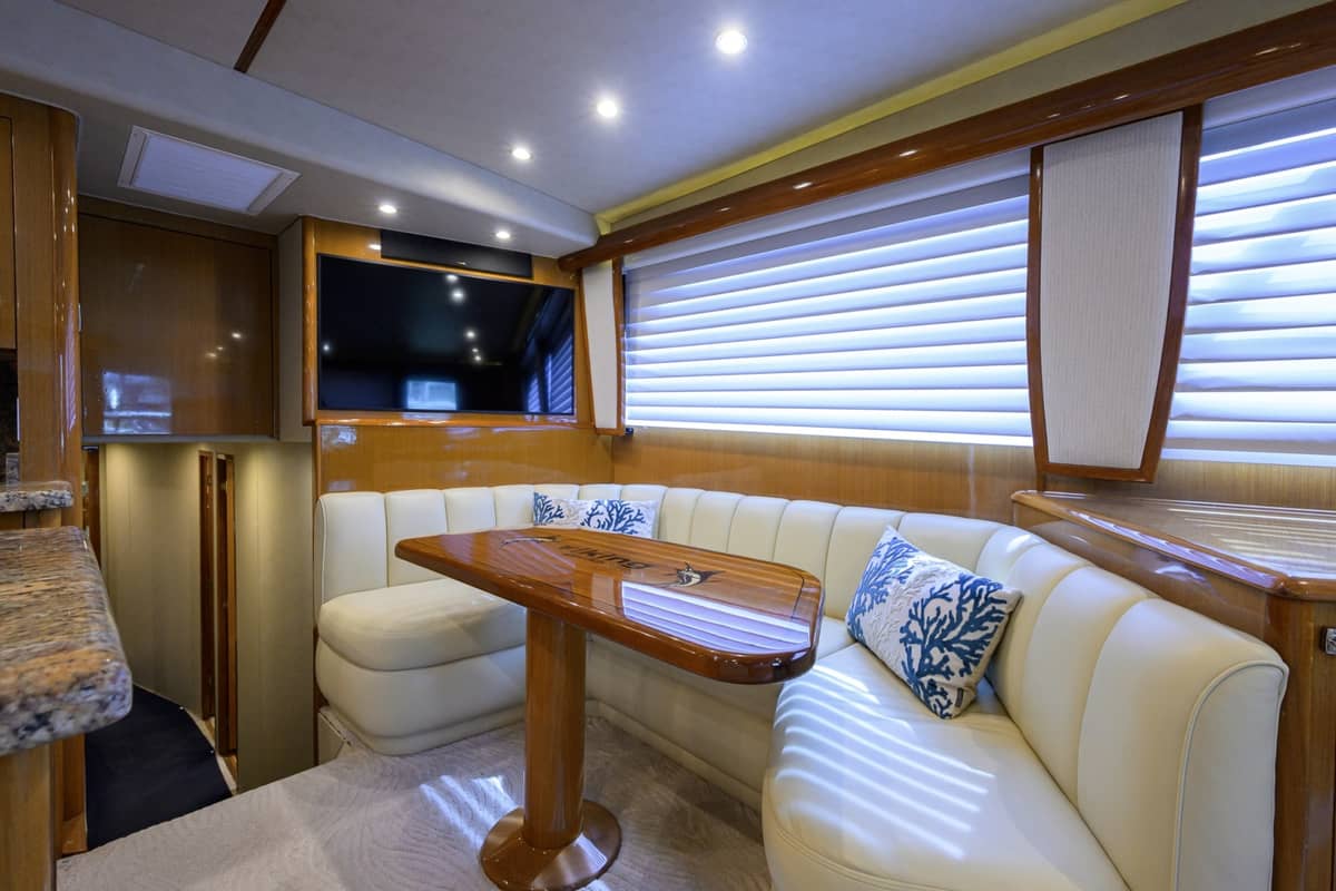2002 Viking 61 Convertible "One Step Ahead" photo 38