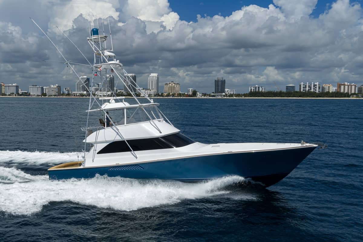 2002 Viking 61 Convertible "One Step Ahead" photo 24