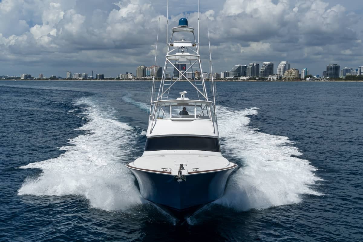 2002 Viking 61 Convertible "One Step Ahead" photo 21