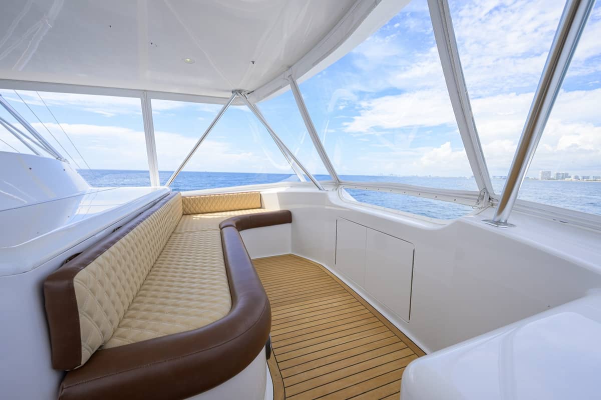 2002 Viking 61 Convertible "One Step Ahead" photo 86