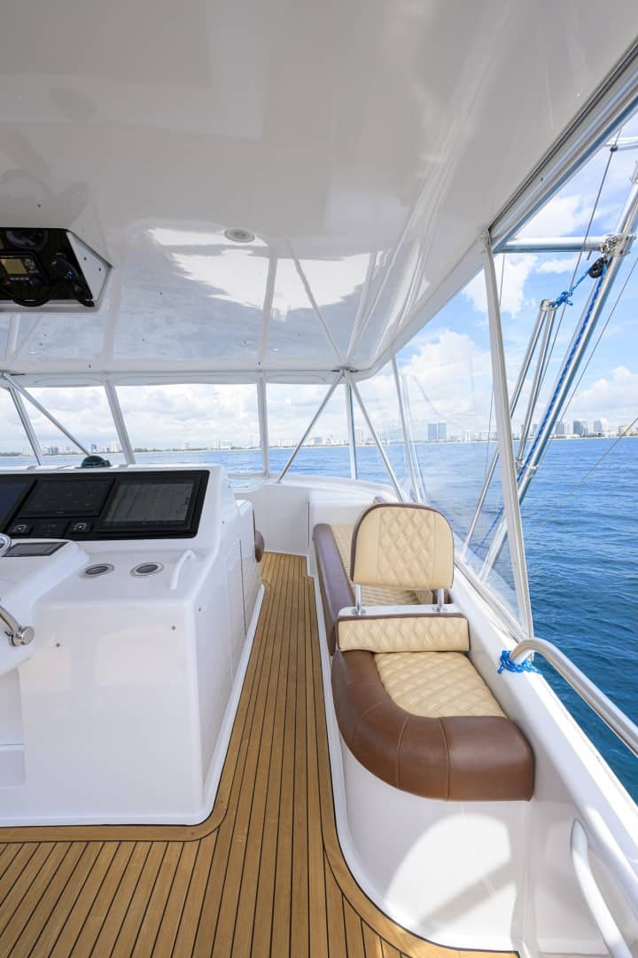 2002 Viking 61 Convertible "One Step Ahead" photo 84