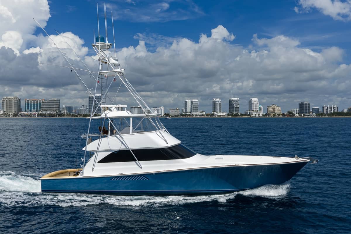 2002 Viking 61 Convertible "One Step Ahead" photo 8