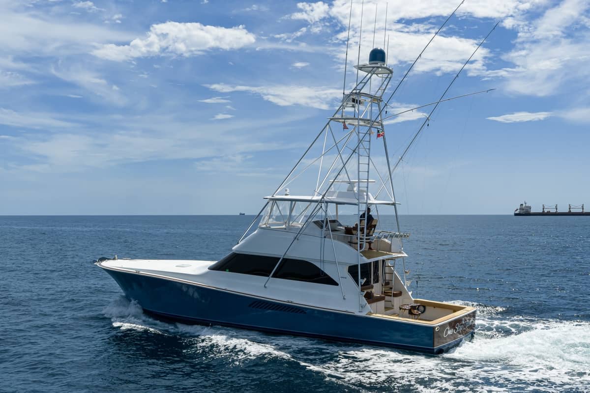 2002 Viking 61 Convertible "One Step Ahead" photo 11