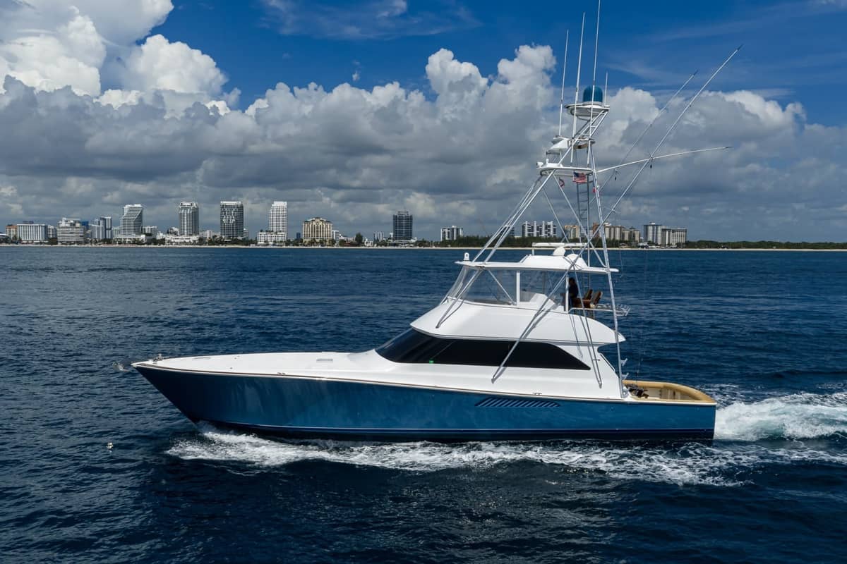 2002 Viking 61 Convertible "One Step Ahead" photo