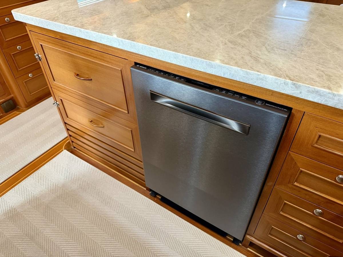 2012 Alaskan 70 Motor Yacht "OHANA" photo 46