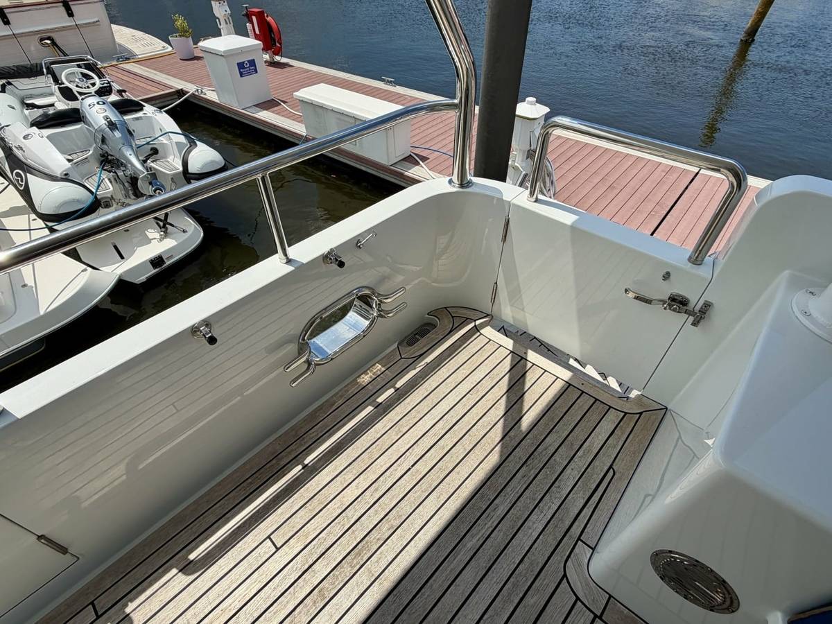 2012 Alaskan 70 Motor Yacht "OHANA" photo 17