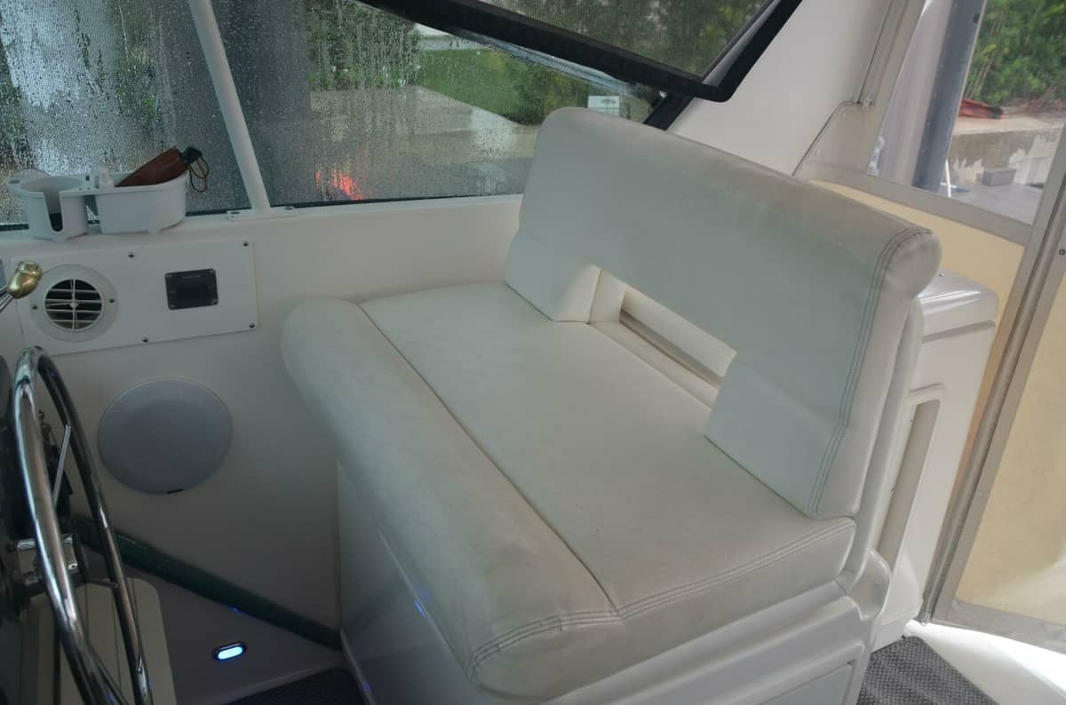 2001 Tiara Yachts 4100 Open "SEA TIME" photo 23