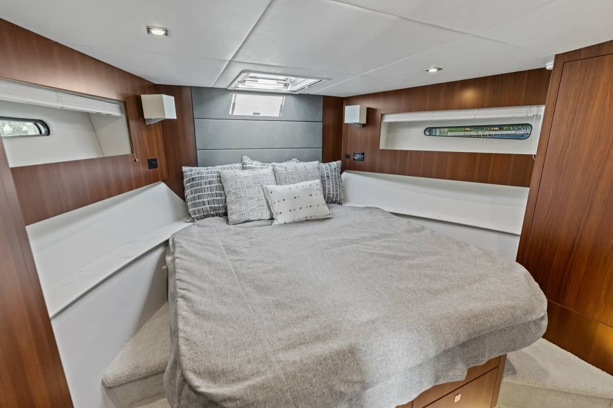 2023 Cruisers Yachts 42 Cantius "SARGAM" photo 22