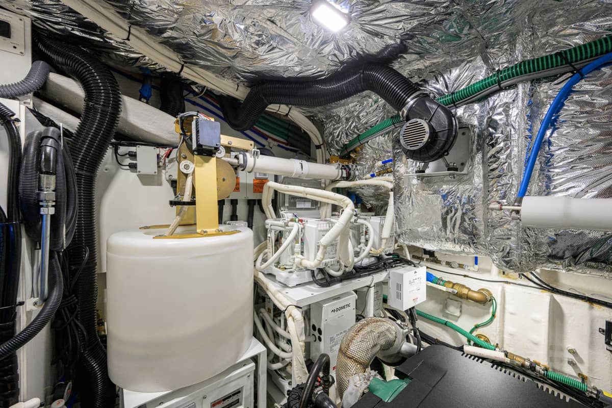 2024 Princess V50 "Crown" photo 34