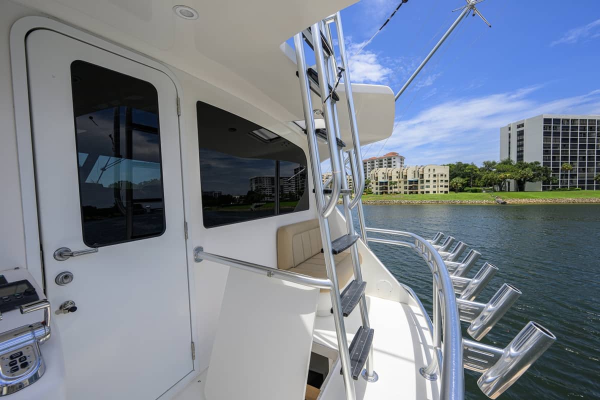 2006 Viking 68 Enclosed Bridge "Mission Accomplished" photo 42