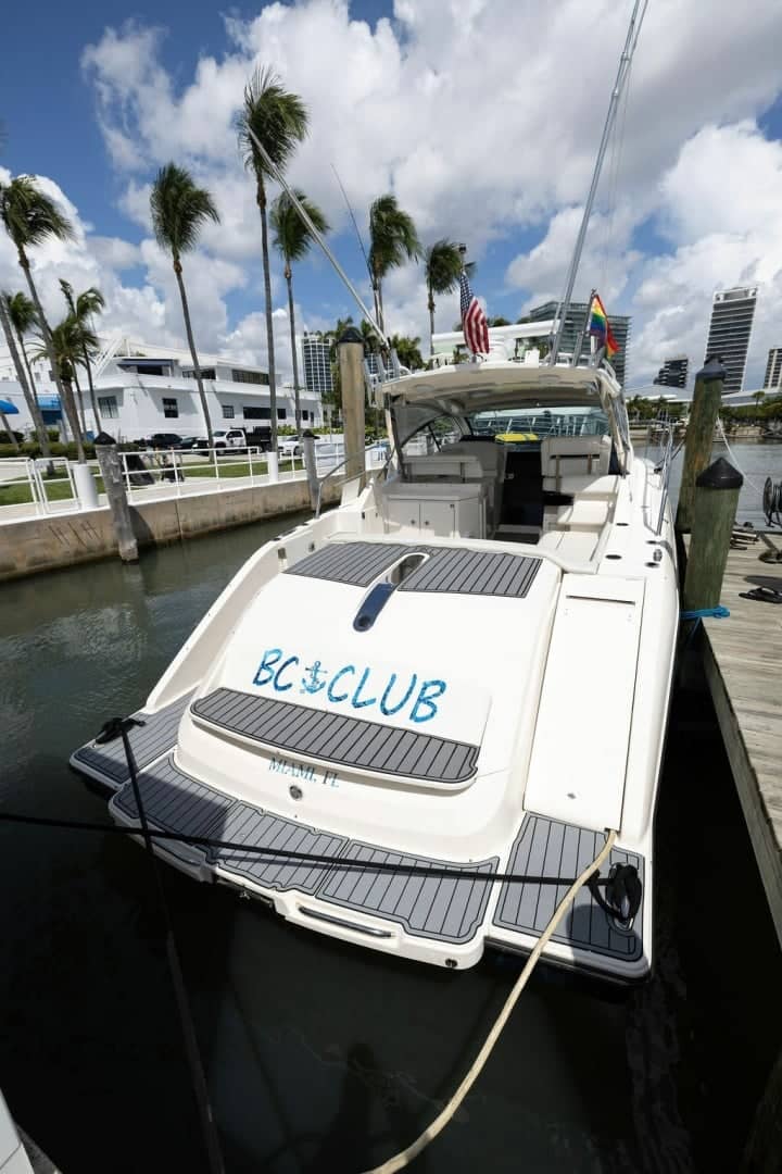 2014 Pursuit 365i Sport Coupe "BC Club" photo 35