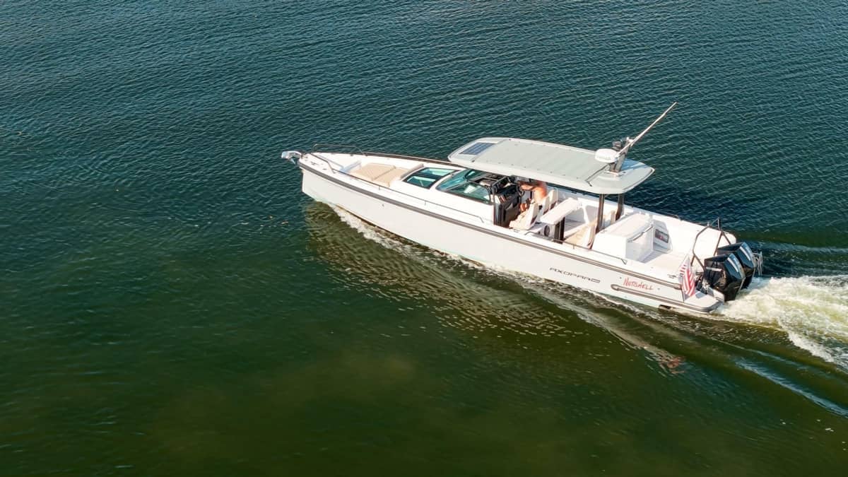 2023 Axopar 37 Suntop photo 41