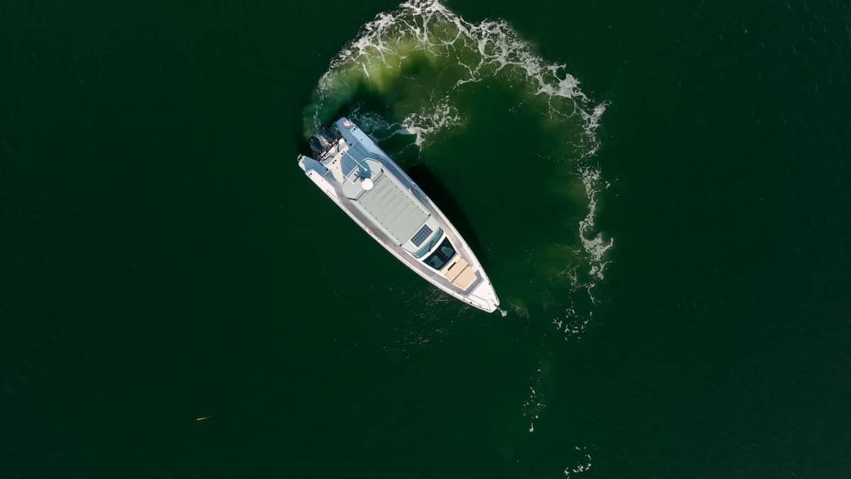 2023 Axopar 37 Suntop photo 35