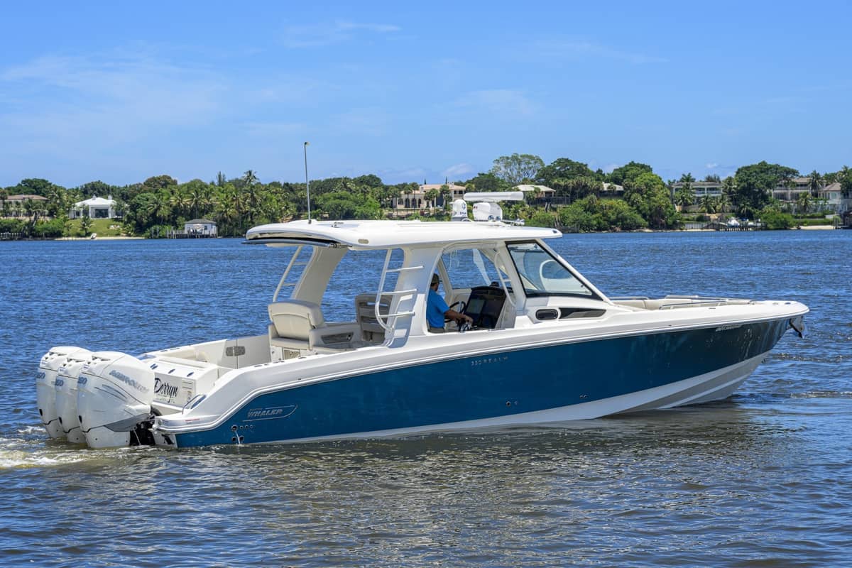 2020 Boston Whaler 350 Realm "DERRYN" photo 62