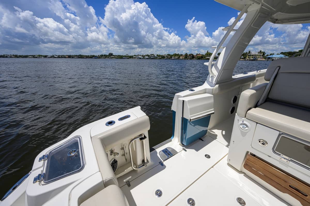 2020 Boston Whaler 350 Realm "DERRYN" photo 43
