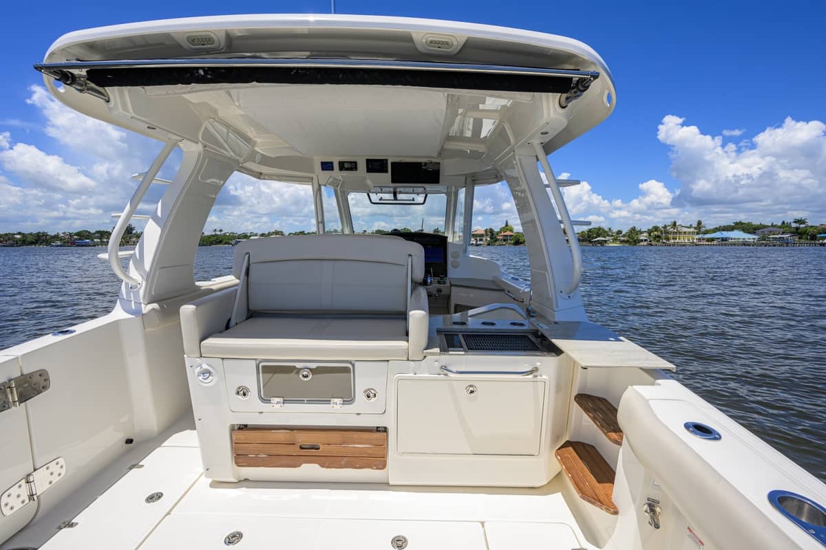 2020 Boston Whaler 350 Realm "DERRYN" photo 48