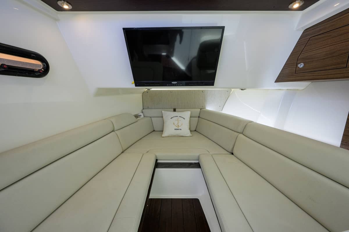 2020 Boston Whaler 350 Realm "DERRYN" photo 22