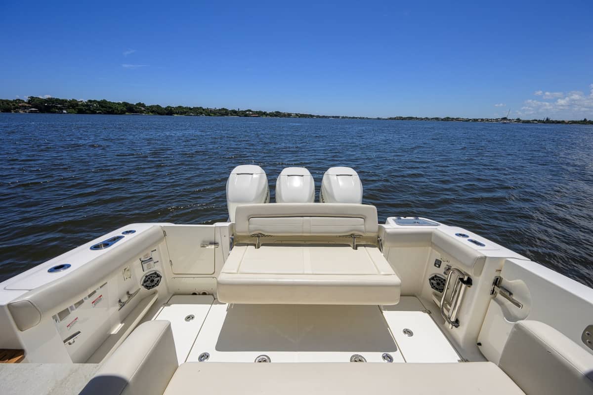 2020 Boston Whaler 350 Realm "DERRYN" photo 40