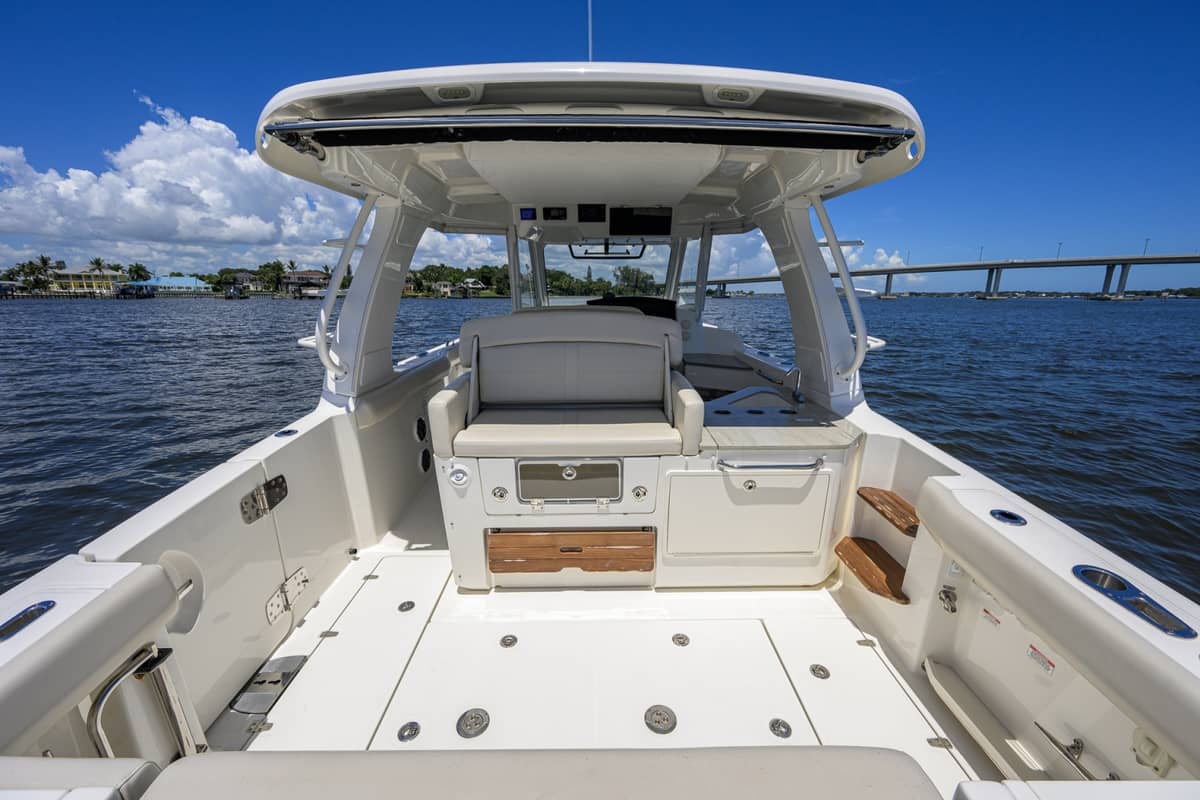 2020 Boston Whaler 350 Realm "DERRYN" photo 37