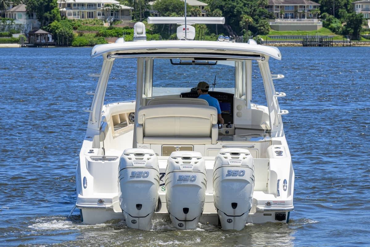 2020 Boston Whaler 350 Realm "DERRYN" photo 63