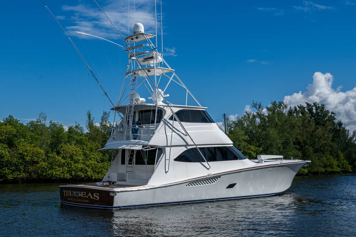 2011 Viking 76 Enclosed Bridge "TEUSEAS" photo 128