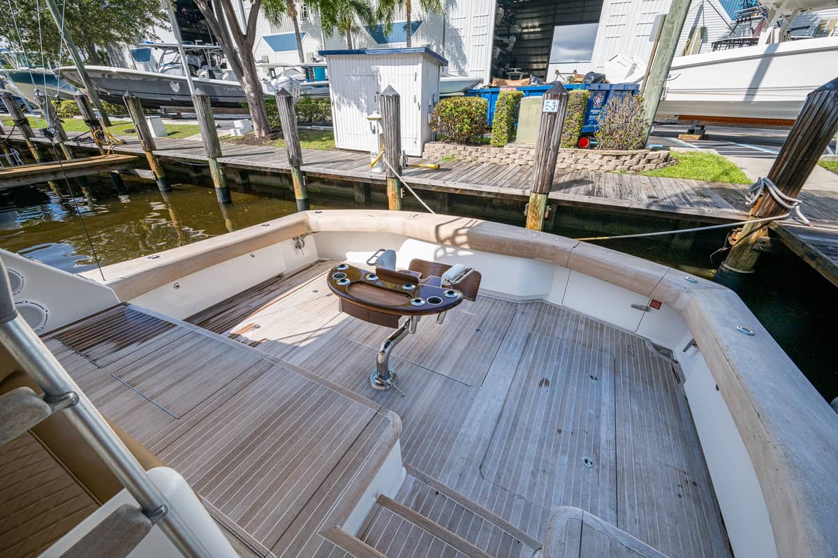 2011 Viking 76 Enclosed Bridge "TEUSEAS" photo 18
