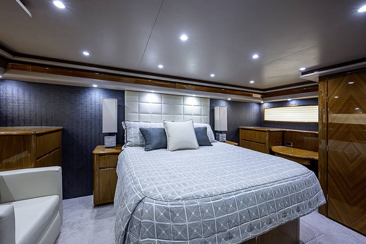 2011 Viking 76 Enclosed Bridge "TEUSEAS" photo 100