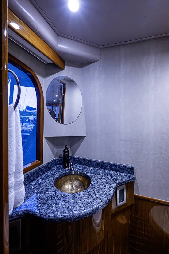 2011 Viking 76 Enclosed Bridge "TEUSEAS" photo 39