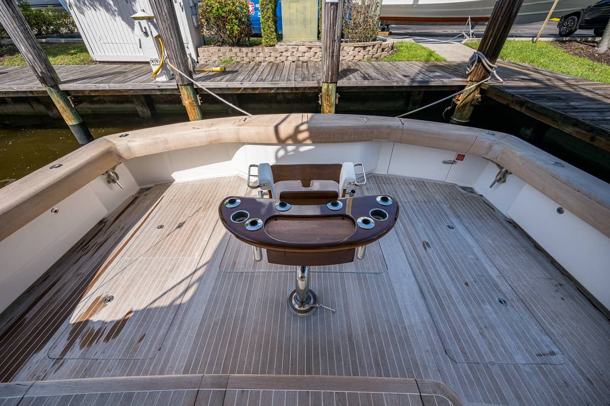 2011 Viking 76 Enclosed Bridge "TEUSEAS" photo 17