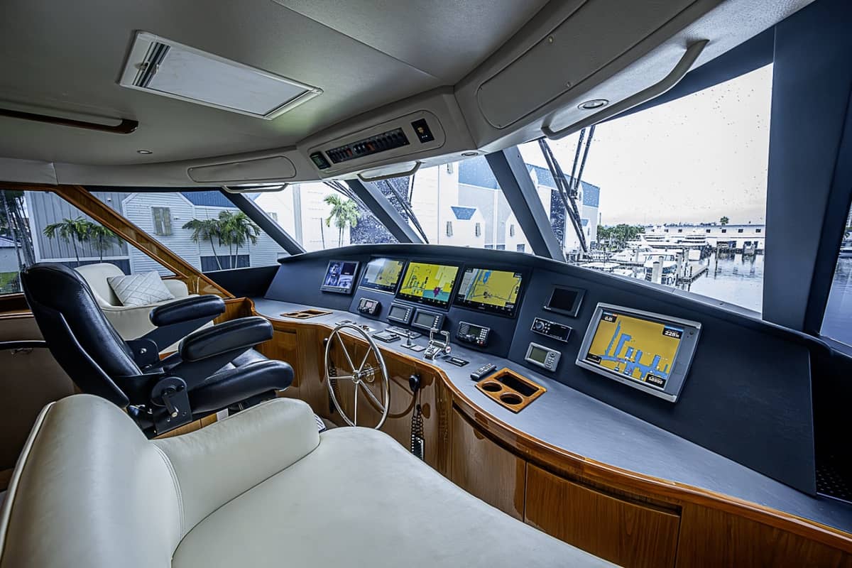 2011 Viking 76 Enclosed Bridge "TEUSEAS" photo 60
