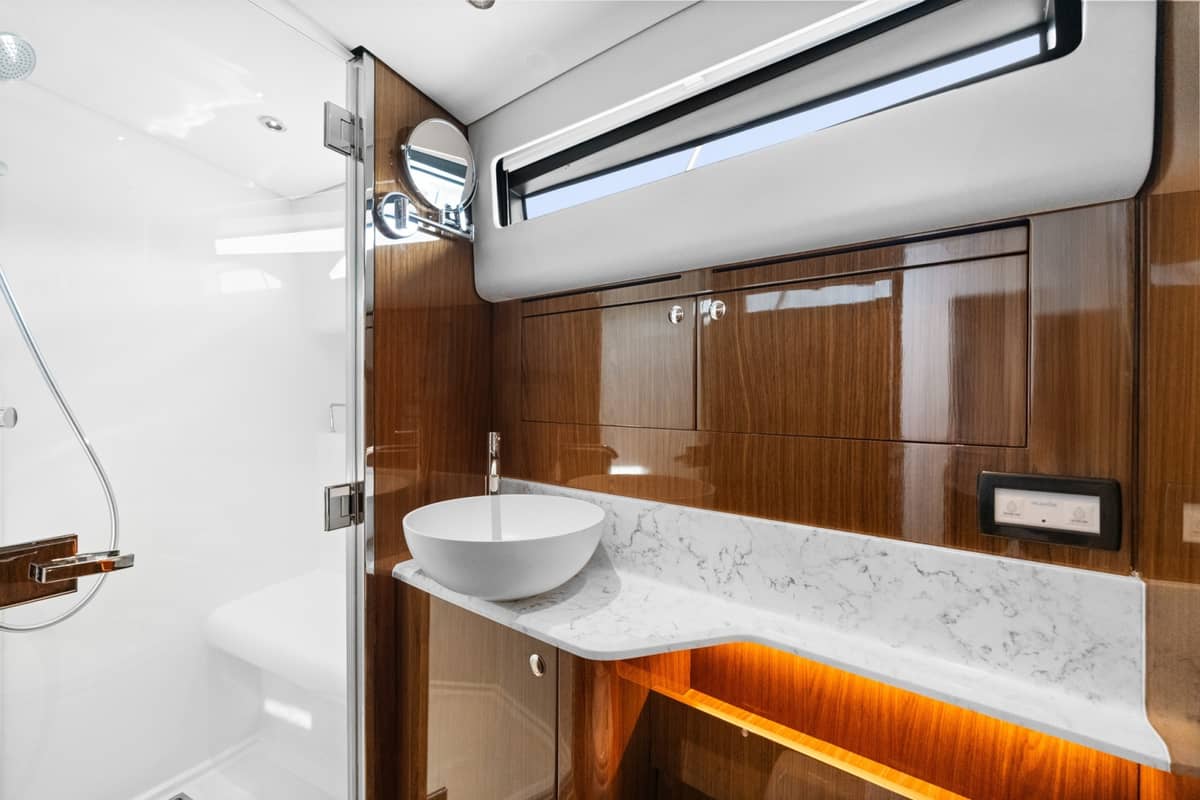 2026 ECLIPSE 505 Shadow "Stingray Gray" photo 39
