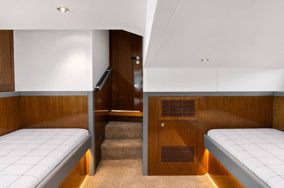 2026 ECLIPSE 505 Shadow "Stingray Gray" photo 37