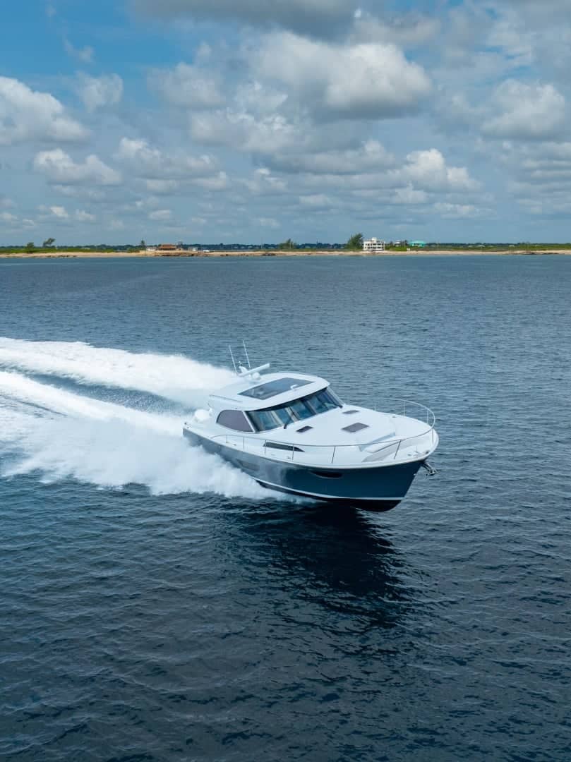 2026 ECLIPSE 505 Shadow "Stingray Gray" photo 61