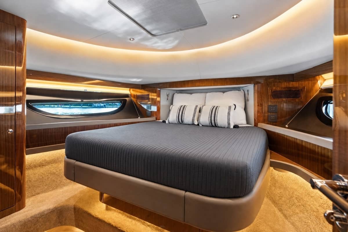 2026 ECLIPSE 505 Shadow "Stingray Gray" photo 27