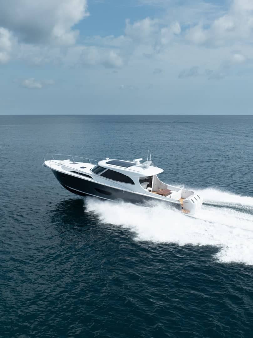 2026 ECLIPSE 505 Shadow "Stingray Gray" photo 67
