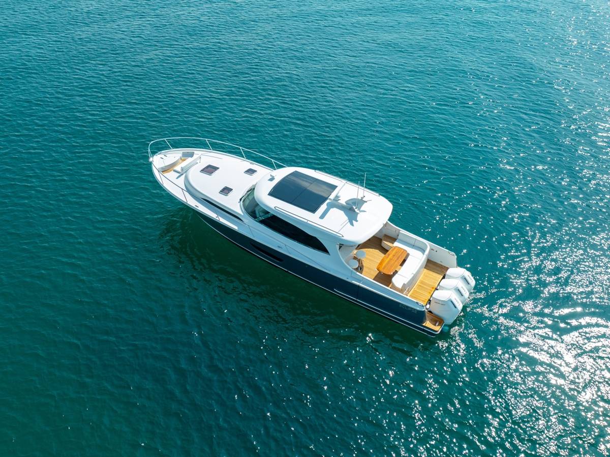 2026 ECLIPSE 505 Shadow "Stingray Gray" photo 47