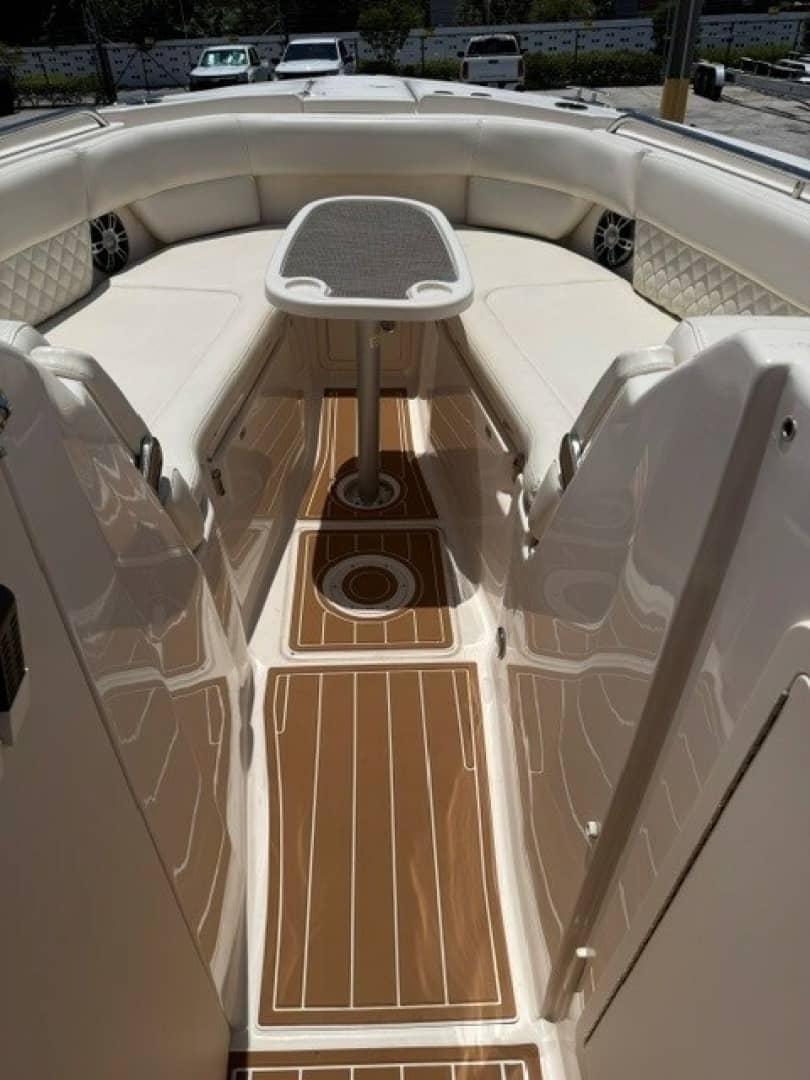 2023 Grady-White Freedom 307 "Sea Sweet II" photo 15