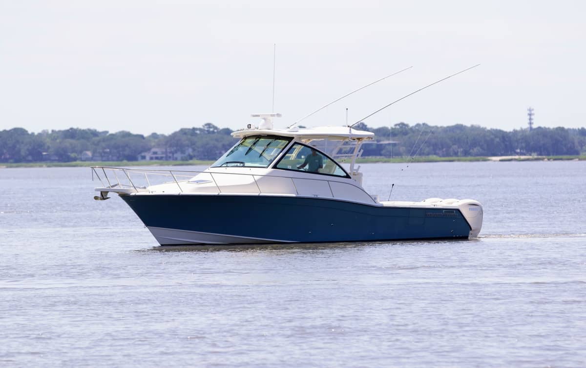2020 Grady-White 370 Express "TRIPLE NET" photo 28