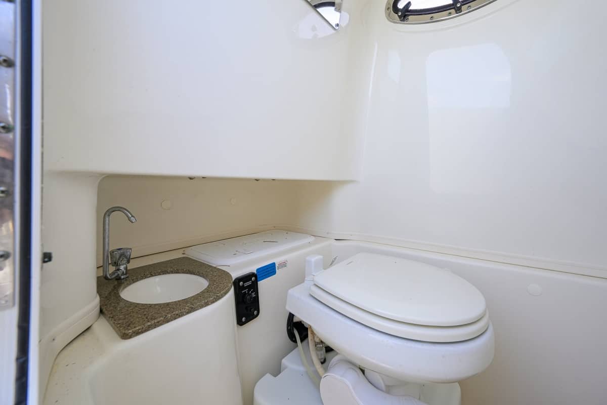 2019 NauticStar 28XS photo 18