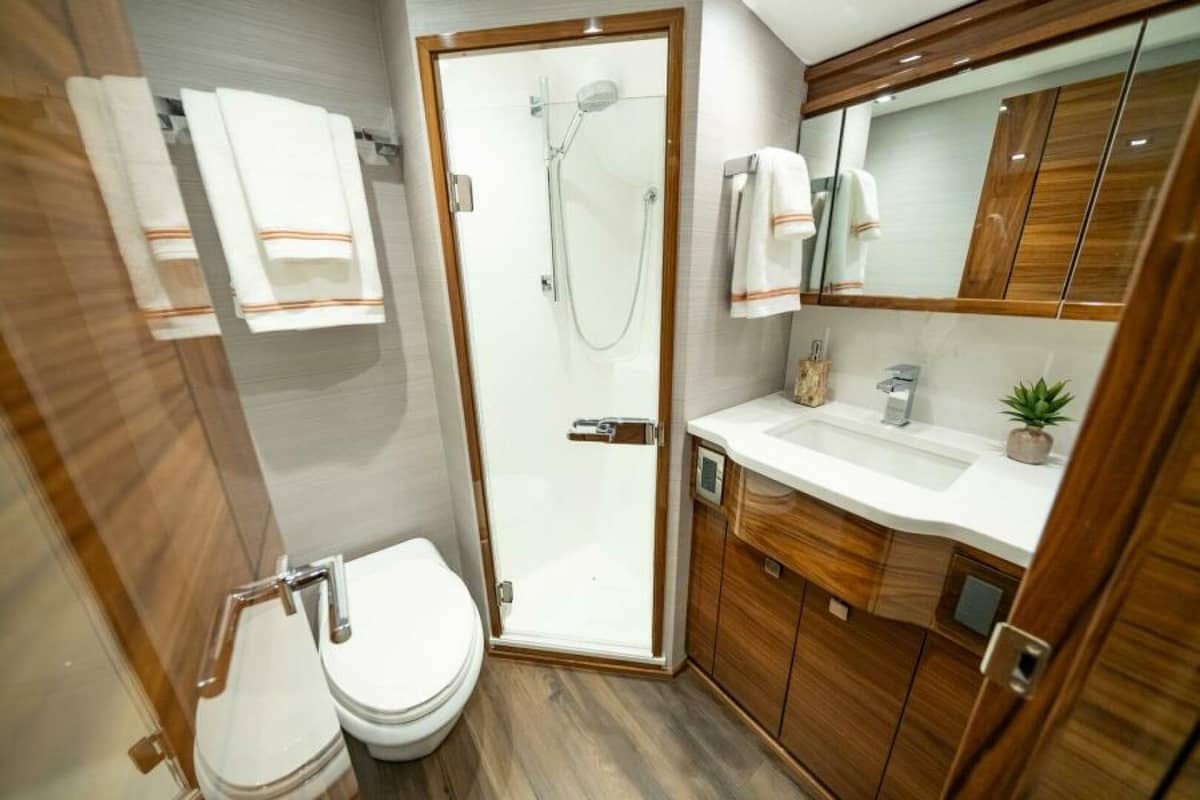 2027 Viking 82 Convertible "2027 Viking 82C" photo 24