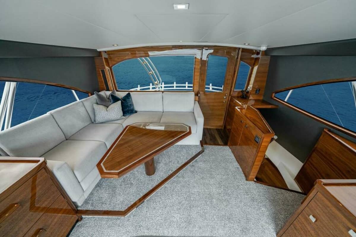 2027 Viking 82 Sky Bridge "2027 Viking 82SB" photo 11