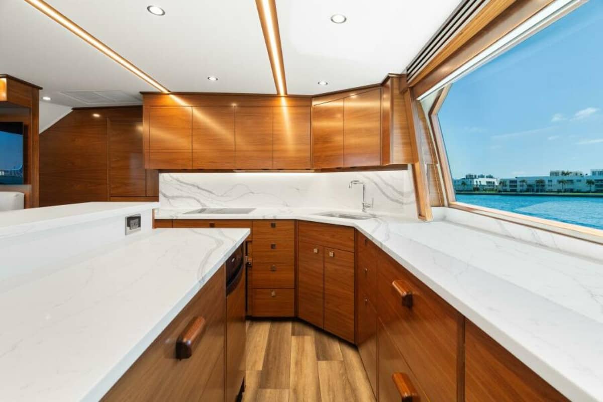2027 Viking 74 Convertible "2027 Viking 74C" photo 38