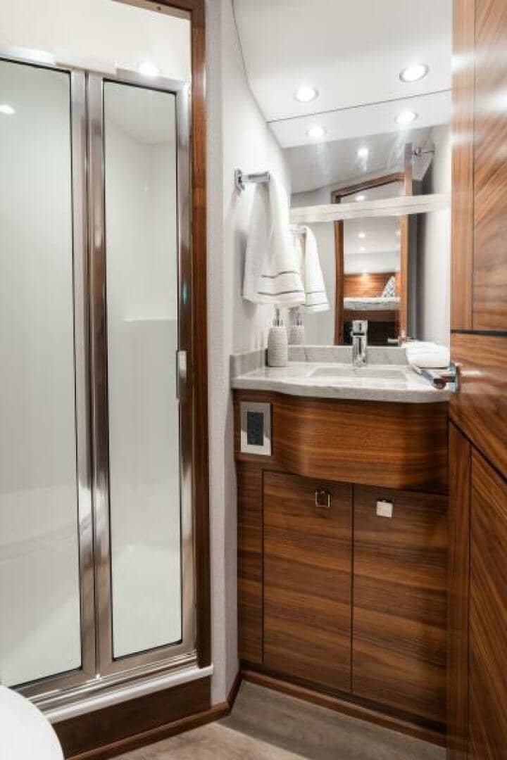 2027 Viking 74 Convertible "2027 Viking 74C" photo 33
