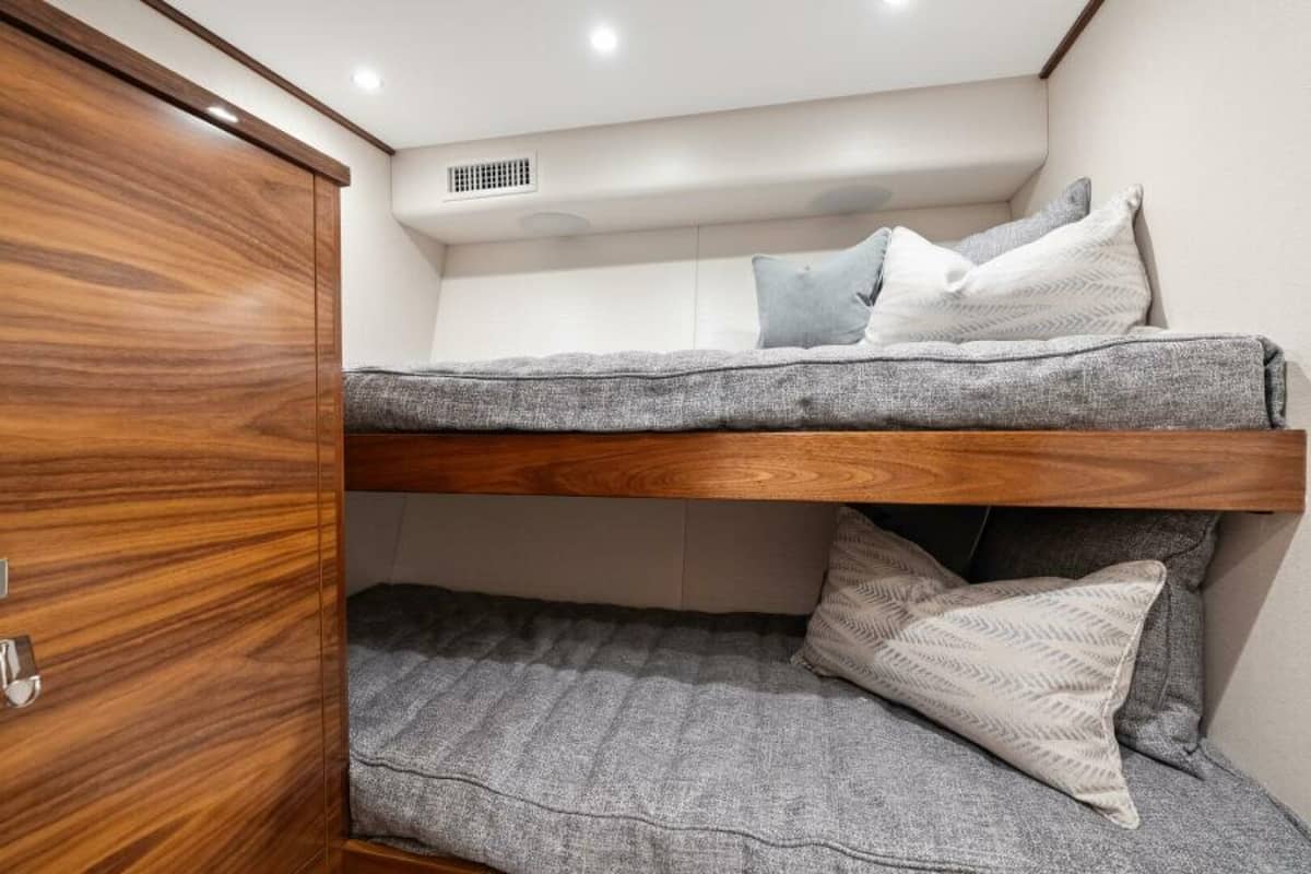 2027 Viking 74 Convertible "2027 Viking 74C" photo 23