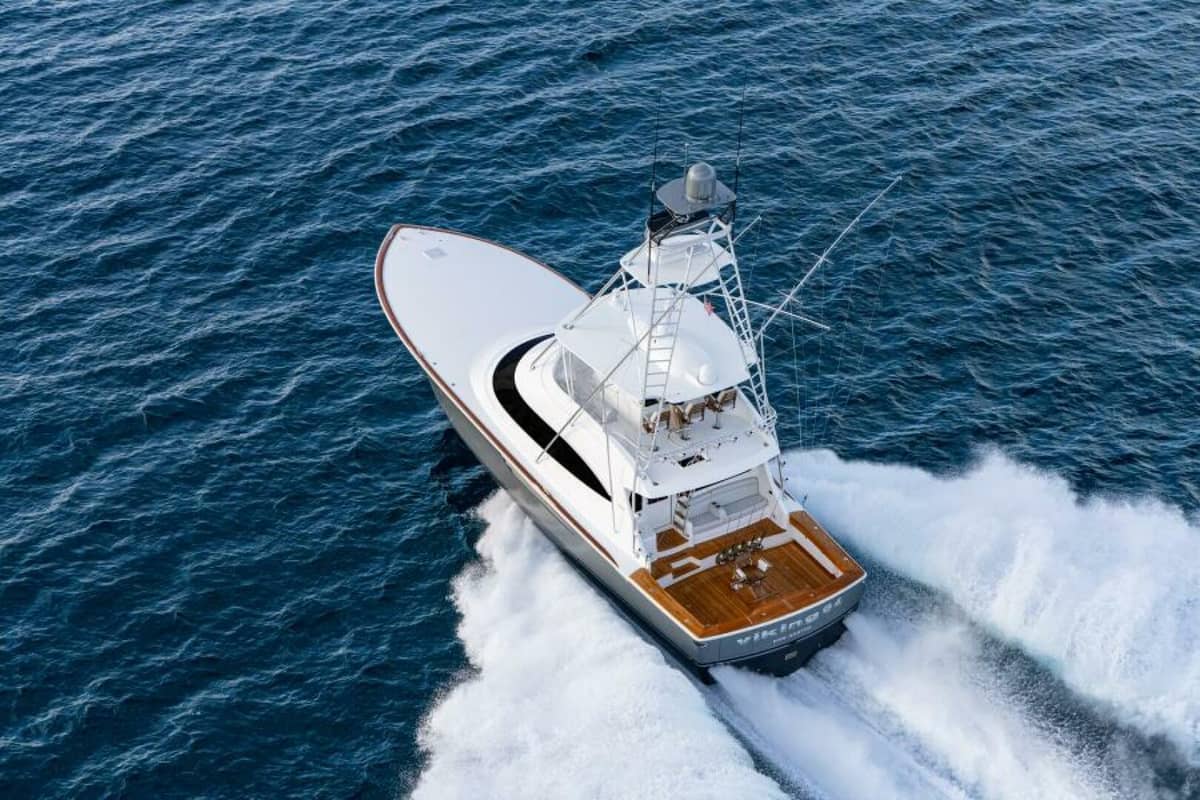 2026 Viking 64 Convertible photo 4